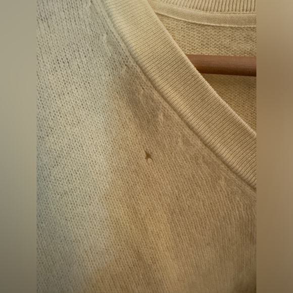 Vintage Acne V-Neck 💛 - Picture 6 of 6